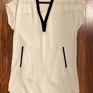 Women’s ASTR The Label White Tunic style Dress Relaxed with pockets sz XS